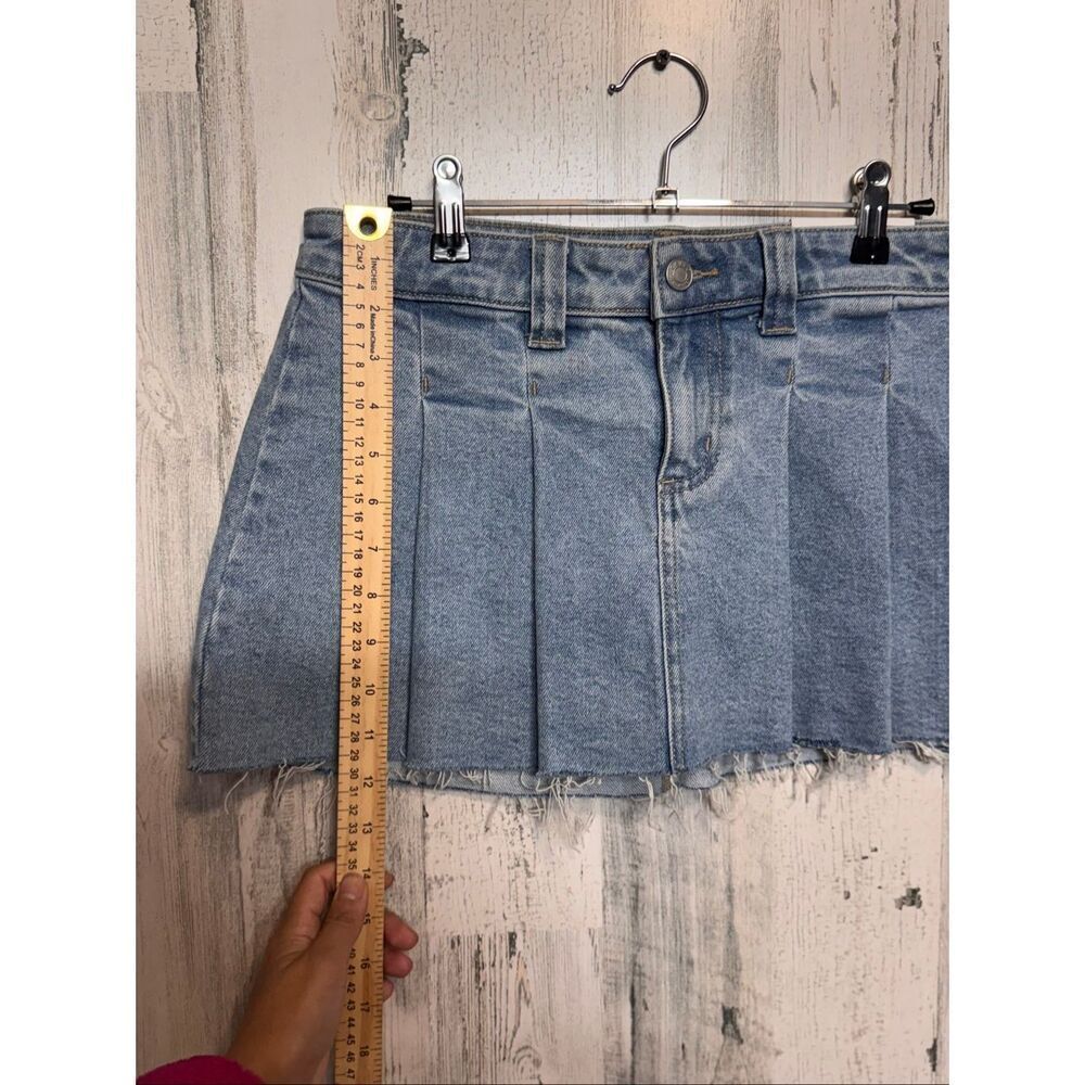 Cello Blue Denim Pleated Mini Skirt | Raw Hem Jean Skirt Size Small - Picture 6 of 7